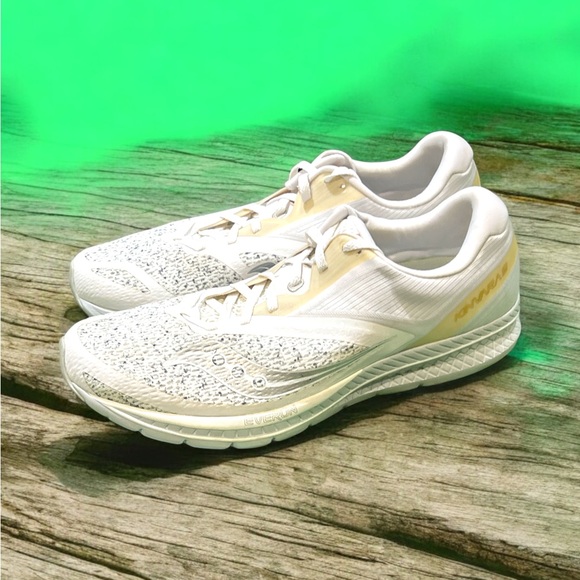 Saucony Kinvara 9 White Footshop Men’s Shoes Size 11.5. - Picture 2 of 5